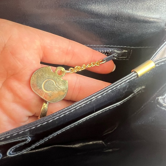 SOLD Vintage Celine Bag - Picture 9 of 17